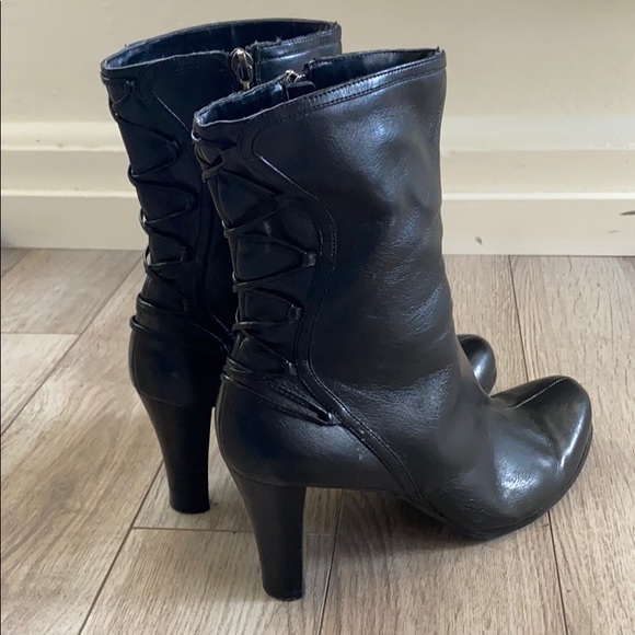 Apostrophe black ankle boots - Picture 2 of 8